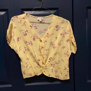SO yellow floral top